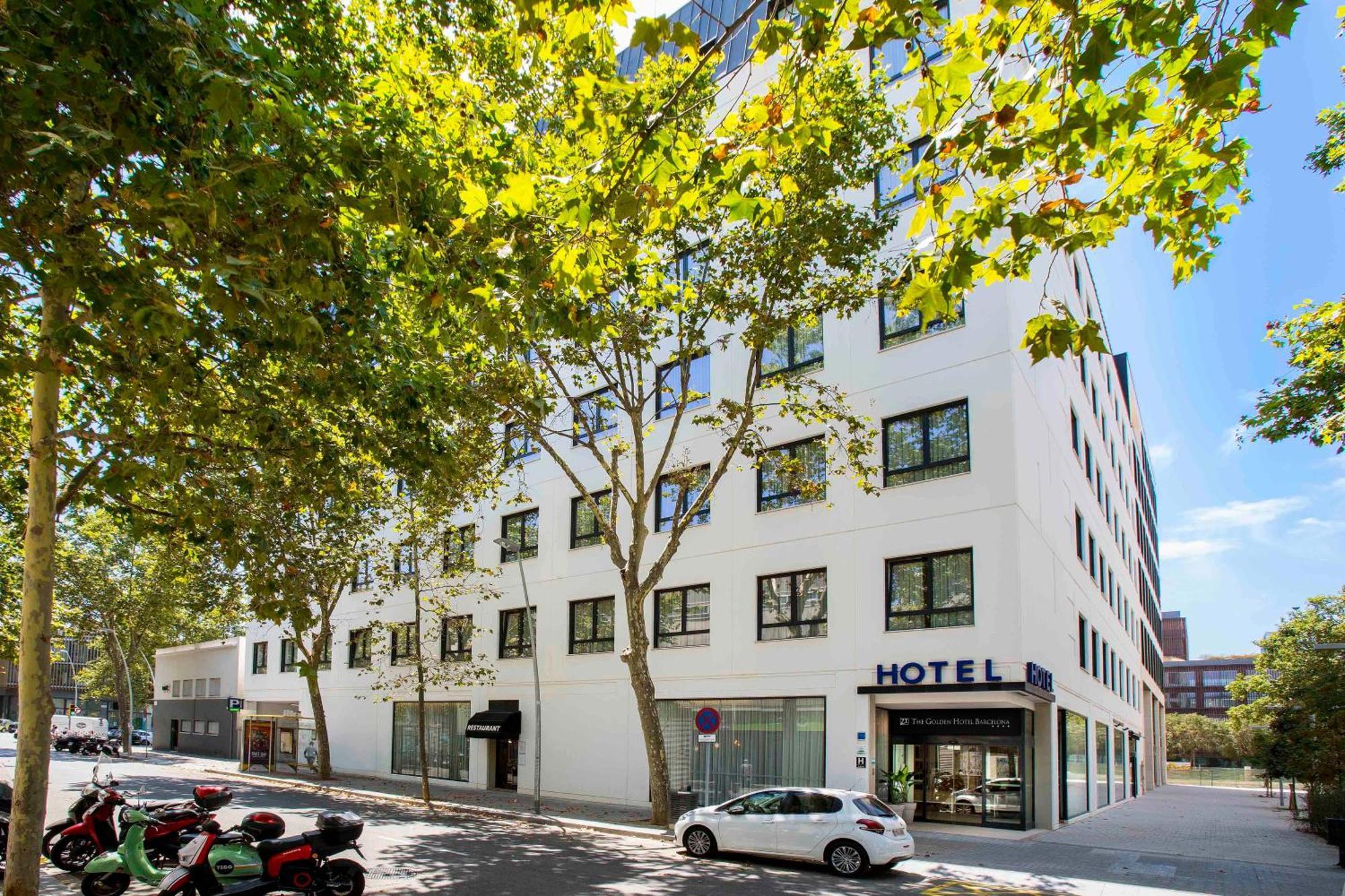 Golden Hotel Barcelona — Foto 1