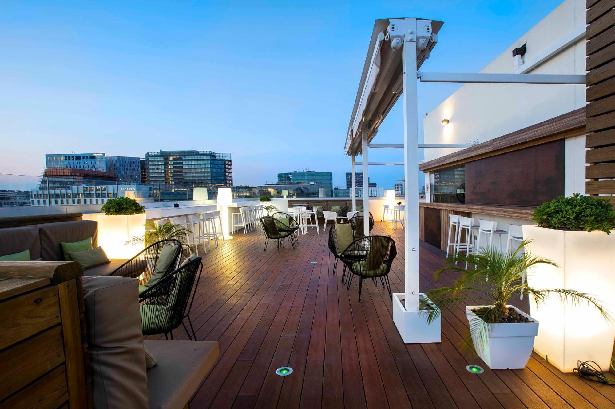 Golden Hotel Barcelona — Foto 2